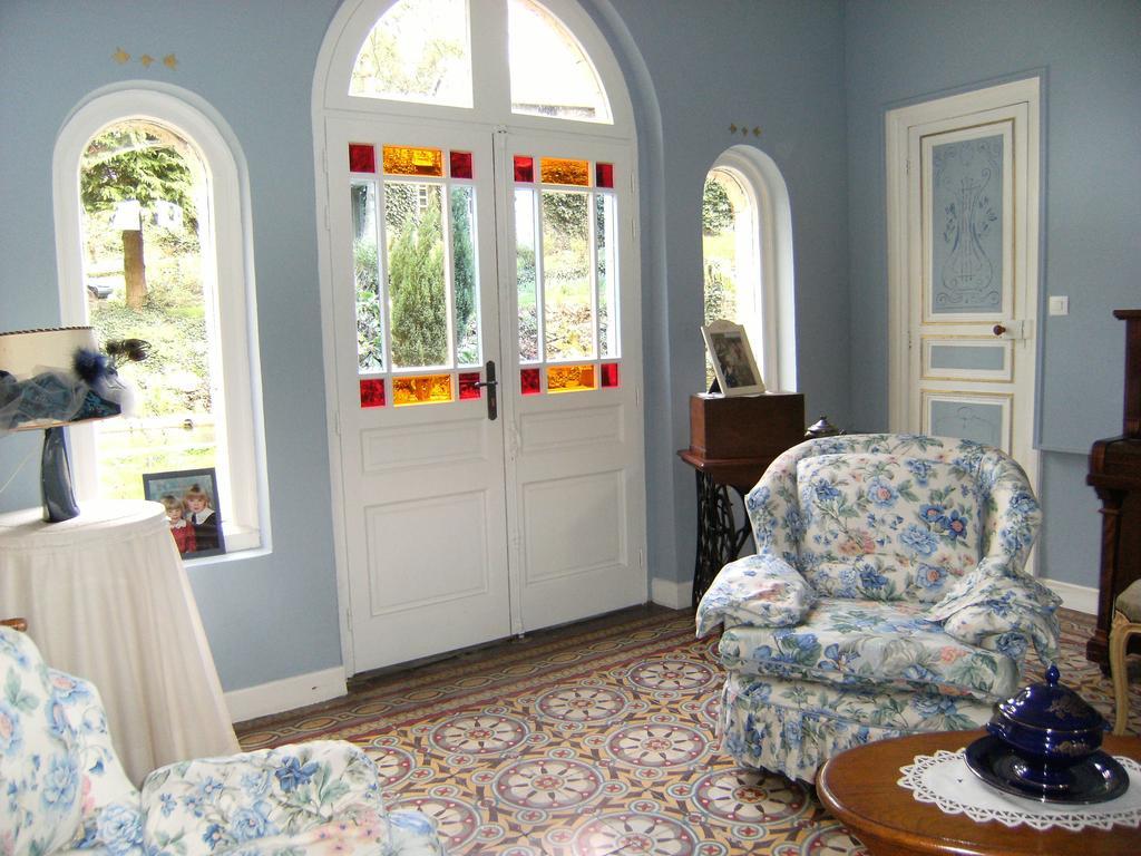 Le Relais Du Mont Chauve Bed and Breakfast Caumont-Sur-Aure Esterno foto