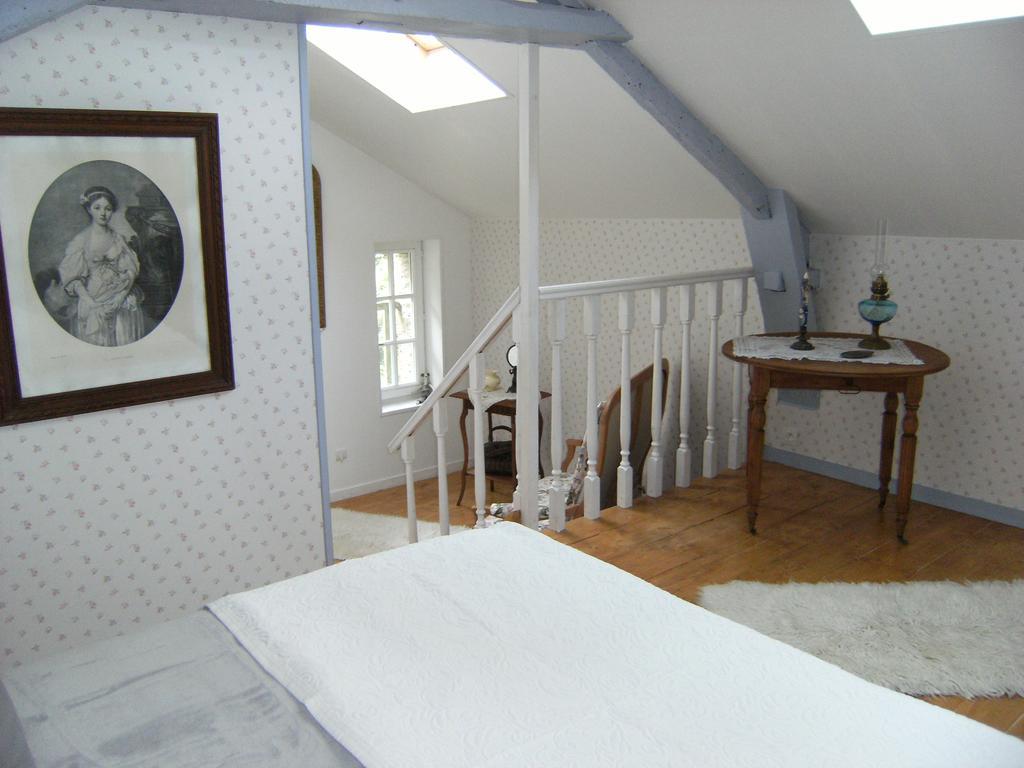 Le Relais Du Mont Chauve Bed and Breakfast Caumont-Sur-Aure Esterno foto